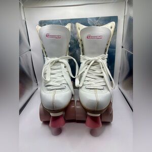 Womens Chicago Roller Skates Quads Size 7. White And Pink Wheels With Stopper